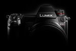 Panasonic-Lumix S-camera.jpg